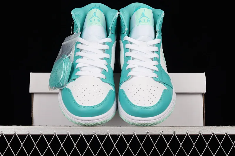 All categories Air Jordan Jordan series basketball shoes Air Jordan 1 Mid Air Jordan 1 Mid SE "Marine Green" AJ1 Joe 1 white cyan Zhongbang basketball shoes DV2229-300